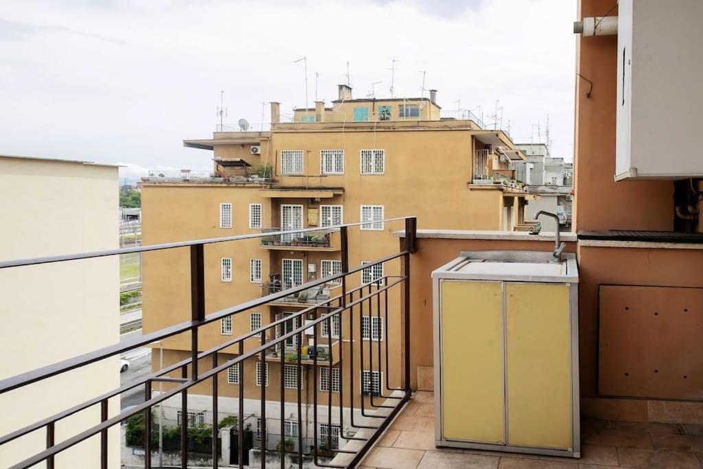 Casa Angelina Con 3 Camere Da Letto Roma Exterior foto