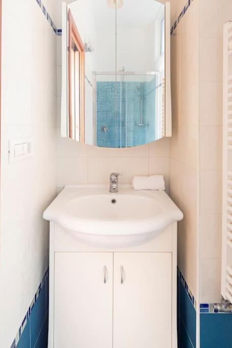 Casa Angelina Con 3 Camere Da Letto Roma Exterior foto